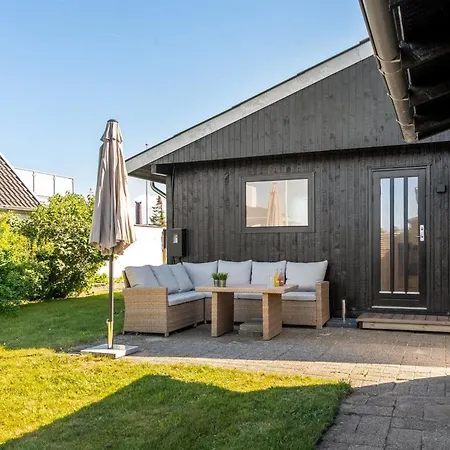 Semesterbostad Ensio - 750m From The Sea By Interhome