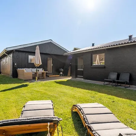 Holiday home Ensio - 750m From The Sea By Interhome *