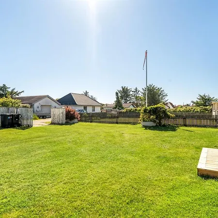 Ensio - 750m From The Sea By Interhome Holiday home
